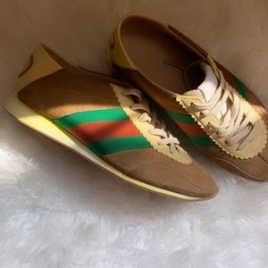 Gucci rocket suede sneakers